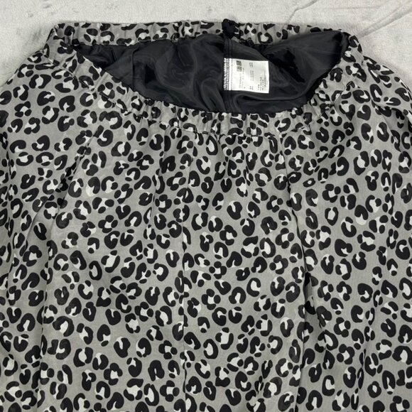 Uniqlo Gray Leopard Print Tiered Knee-Length Skirt - Picture 4 of 9